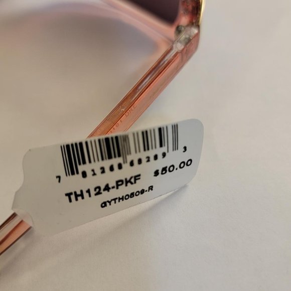 🌷Tahari Women's Pink Sunglasses, NWT - Picture 6 of 6